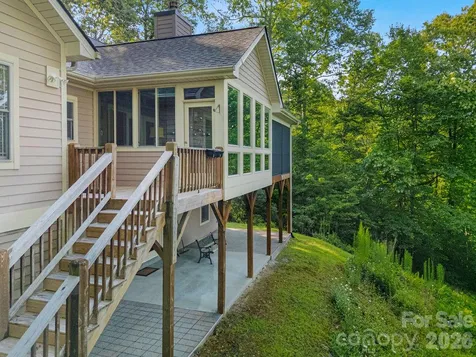 1625 Ugugu Drive Brevard NC 28712