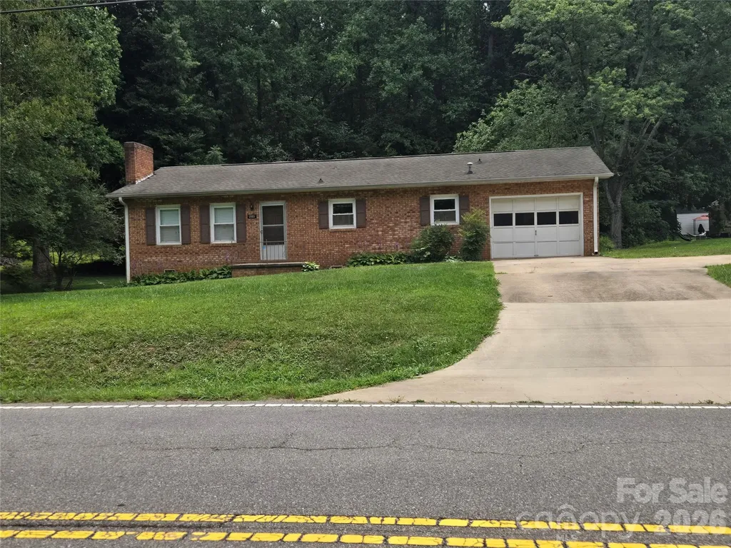 2553 Hickory Highway Statesville NC 28677