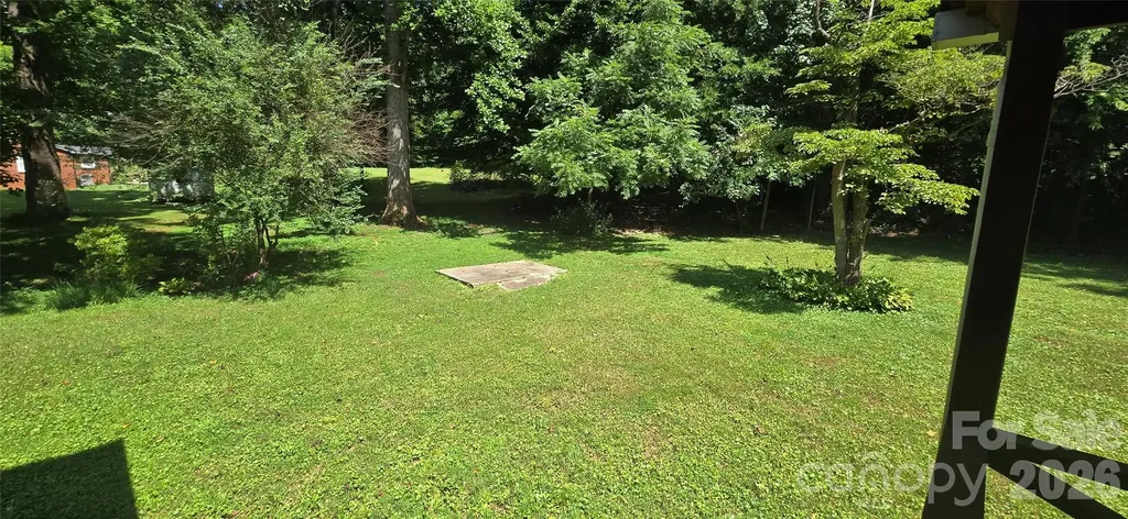 2553 Hickory Highway Statesville NC 28677
