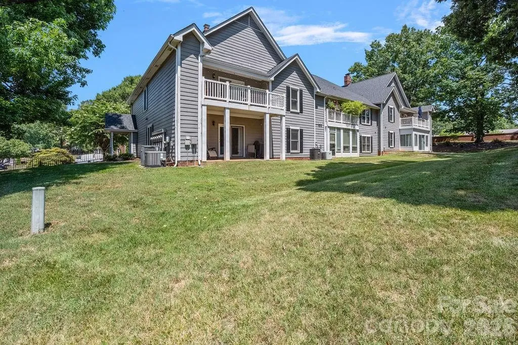 1793 Robinwood Road Gastonia NC 28054