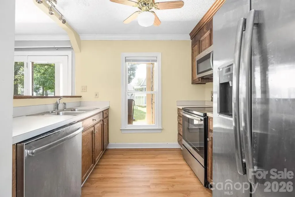 1793 Robinwood Road Gastonia NC 28054
