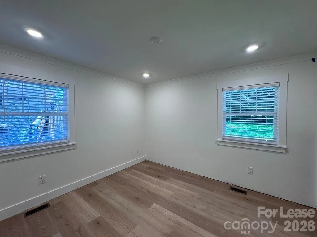 549 Manhasset Road Charlotte NC 28209