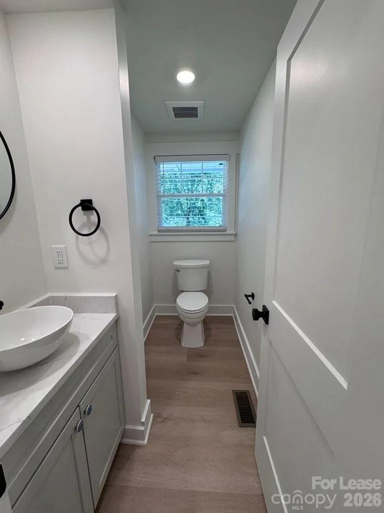 549 Manhasset Road Charlotte NC 28209