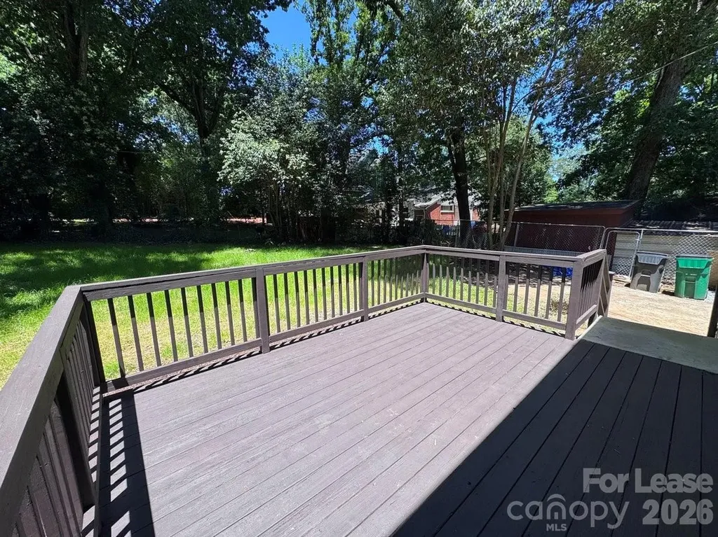 549 Manhasset Road Charlotte NC 28209