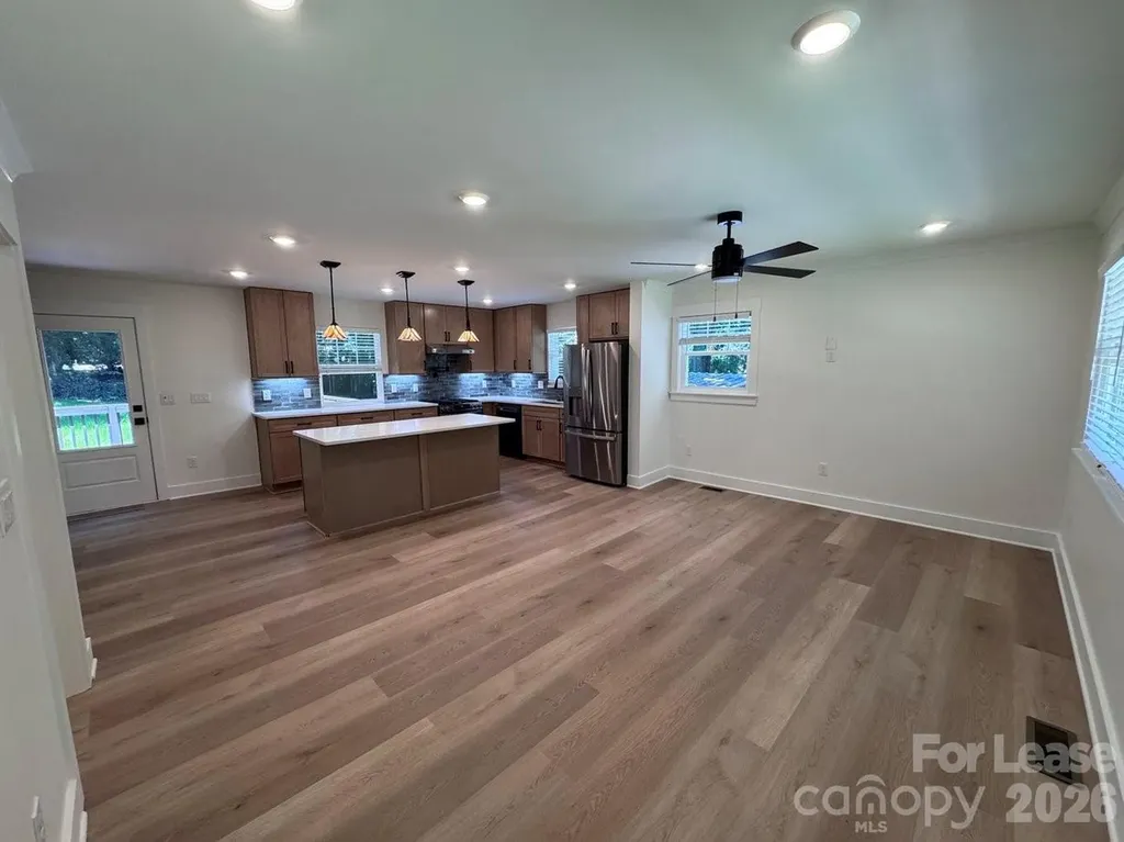549 Manhasset Road Charlotte NC 28209