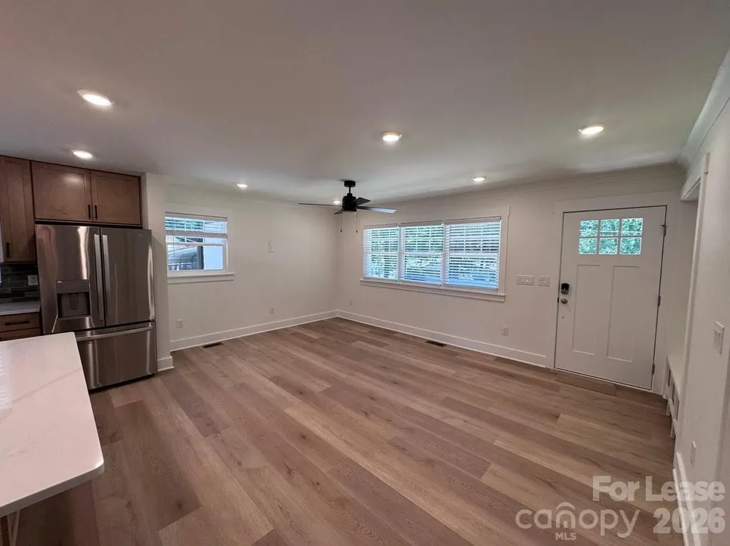 549 Manhasset Road Charlotte NC 28209