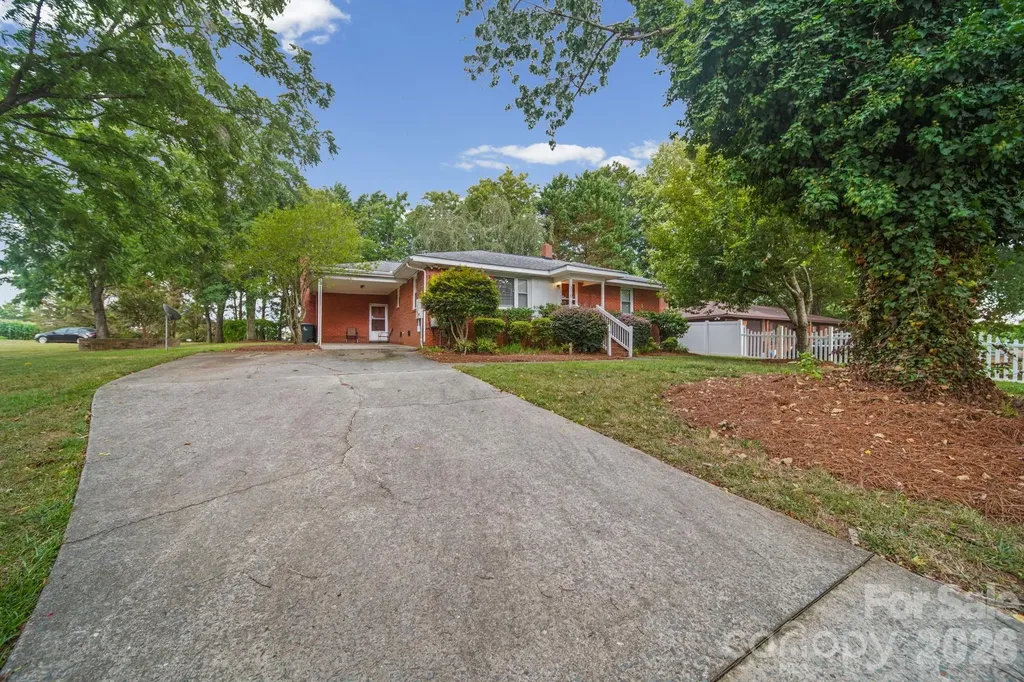 310 Austin Street Monroe NC 28112