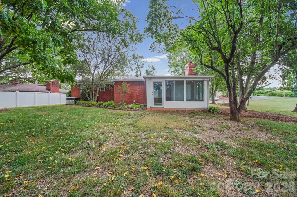 310 Austin Street Monroe NC 28112