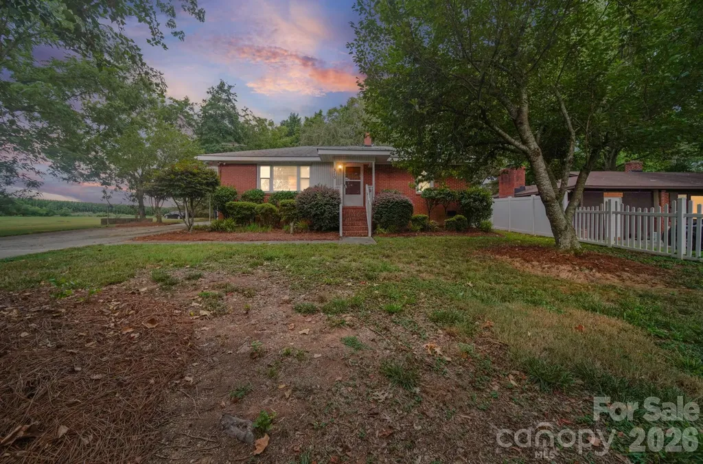 310 Austin Street Monroe NC 28112