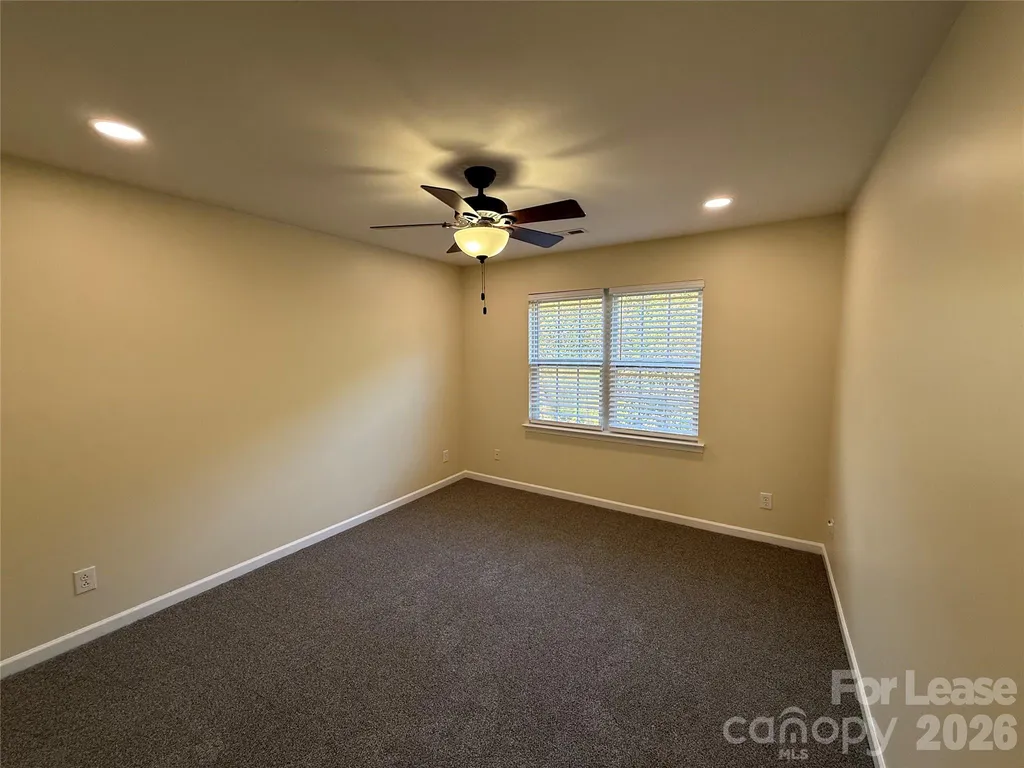 10822 Chamberlain Hall Court Charlotte NC 28277