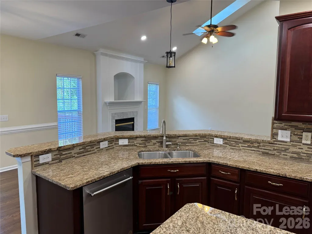 10822 Chamberlain Hall Court Charlotte NC 28277