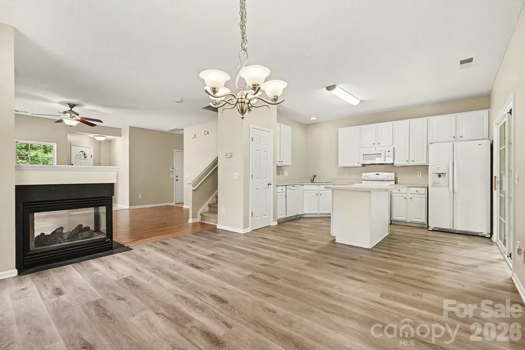 8451 Carolina Lily Lane Charlotte NC 28262