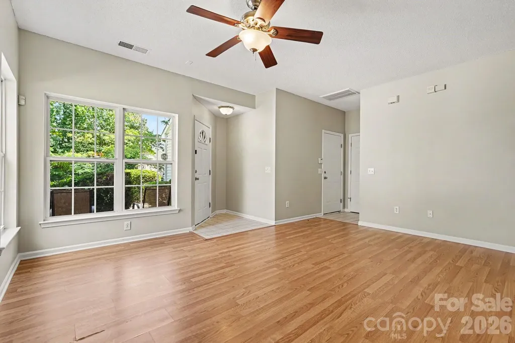8451 Carolina Lily Lane Charlotte NC 28262