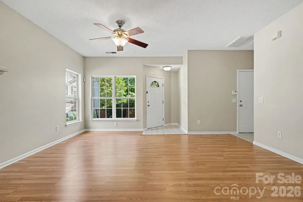 8451 Carolina Lily Lane Charlotte NC 28262