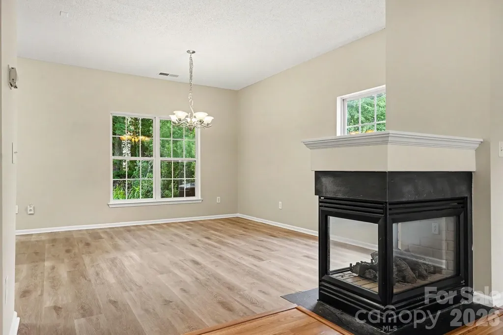 8451 Carolina Lily Lane Charlotte NC 28262