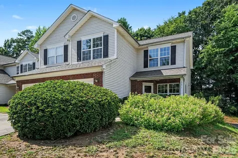 8451 Carolina Lily Lane Charlotte NC 28262
