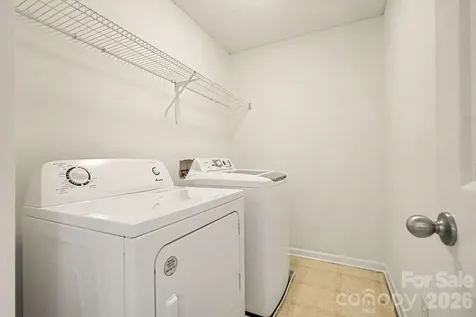 8451 Carolina Lily Lane Charlotte NC 28262