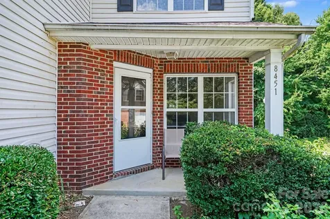 8451 Carolina Lily Lane Charlotte NC 28262