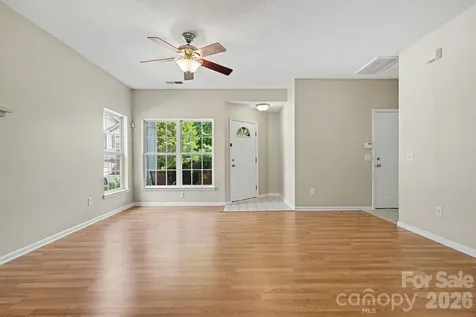 8451 Carolina Lily Lane Charlotte NC 28262