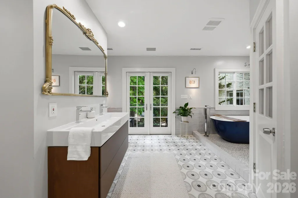 2700 Belvedere Avenue Charlotte NC 28205