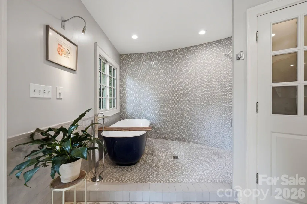 2700 Belvedere Avenue Charlotte NC 28205