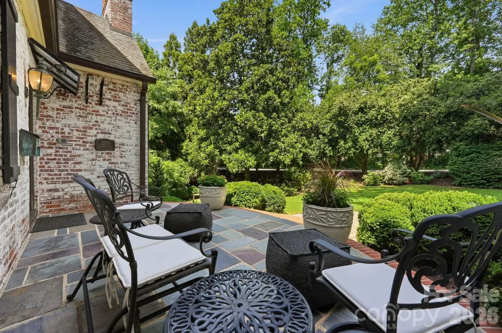 2700 Belvedere Avenue Charlotte NC 28205
