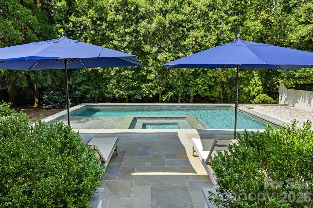 2700 Belvedere Avenue Charlotte NC 28205