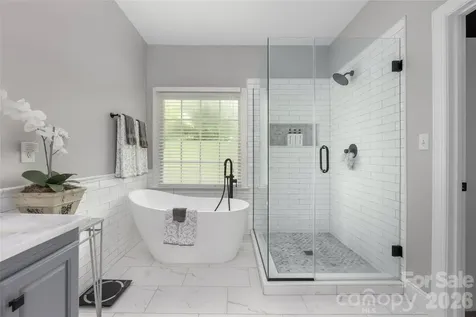 4034 Nicole Eileen Lane Charlotte NC 28216
