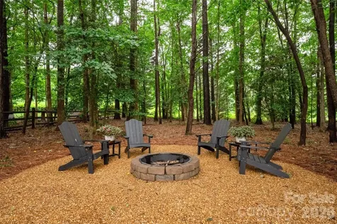 4034 Nicole Eileen Lane Charlotte NC 28216