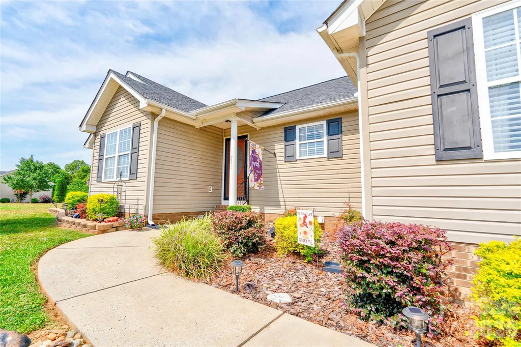 201 Black Rock School Road Cherryville NC 28021