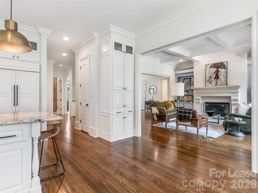 5910 Saint John Lane Charlotte NC 28210