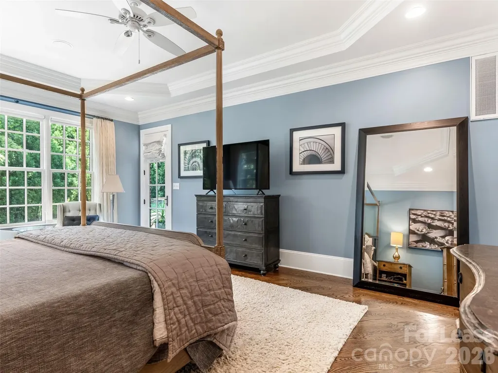5910 Saint John Lane Charlotte NC 28210