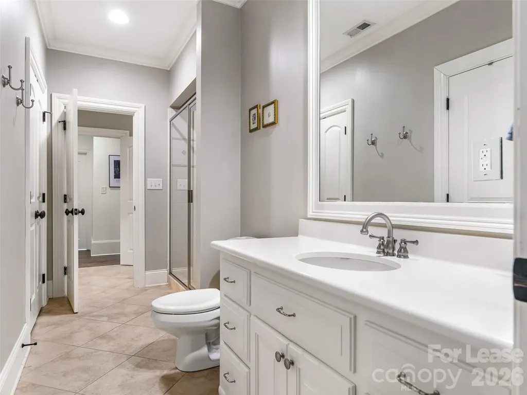 5910 Saint John Lane Charlotte NC 28210