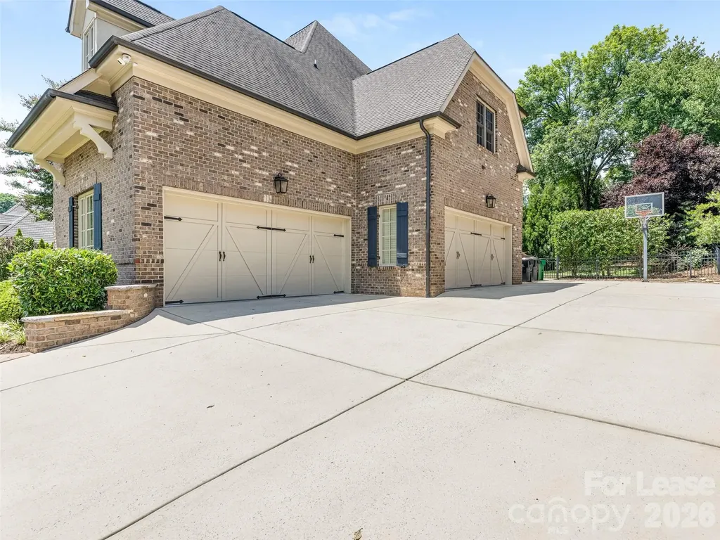 5910 Saint John Lane Charlotte NC 28210