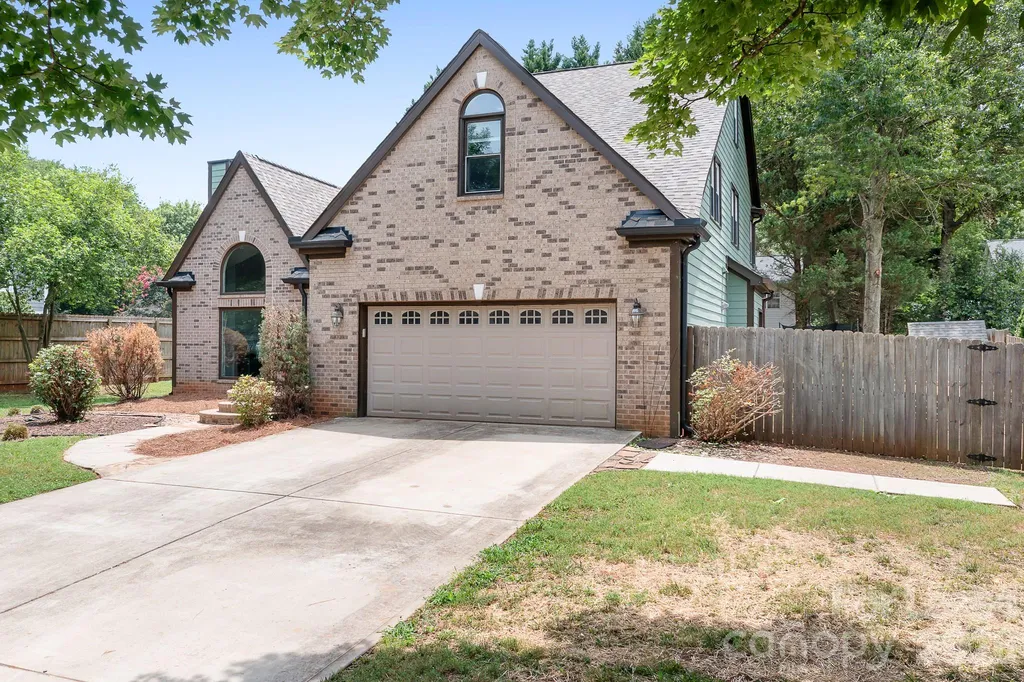 9020 Agnes Park Lane Huntersville NC 28078
