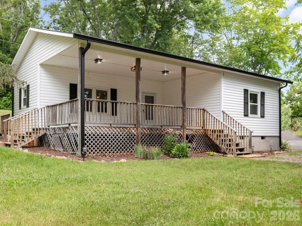 47 Carolina Mountain Drive Candler NC 28715
