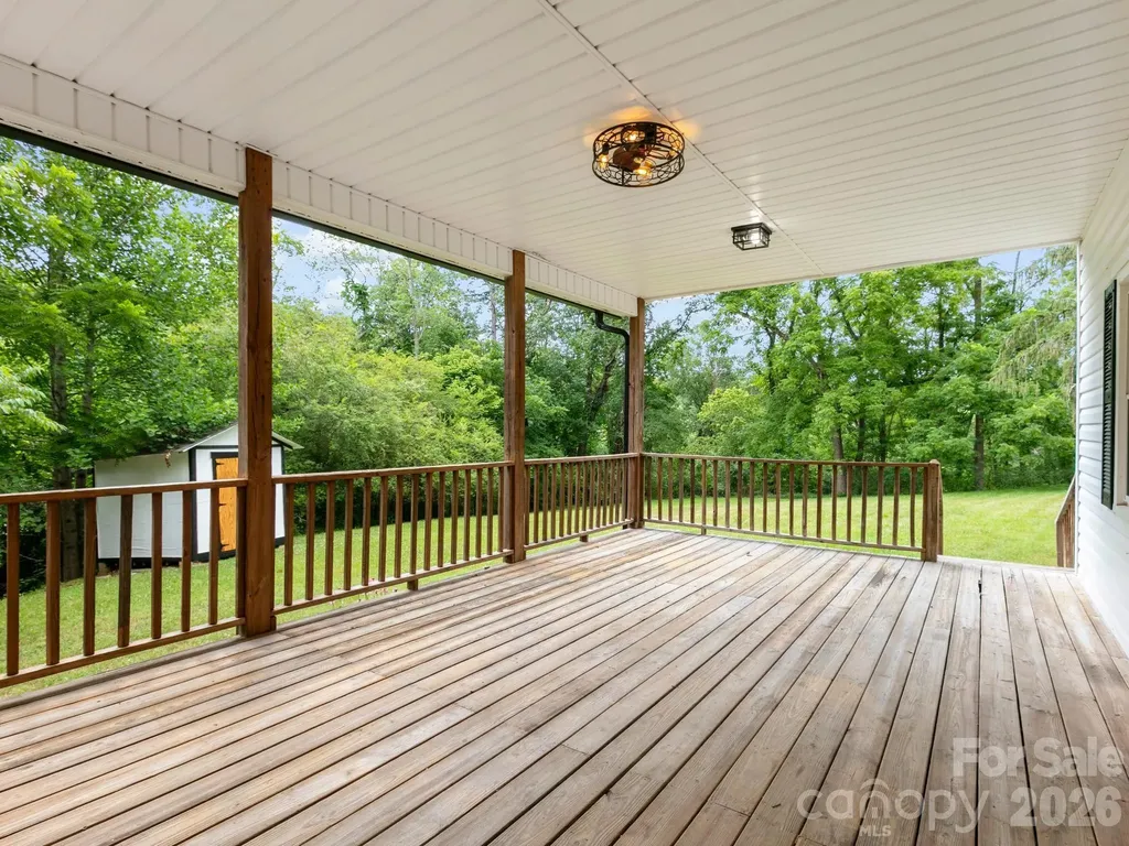 47 Carolina Mountain Drive Candler NC 28715