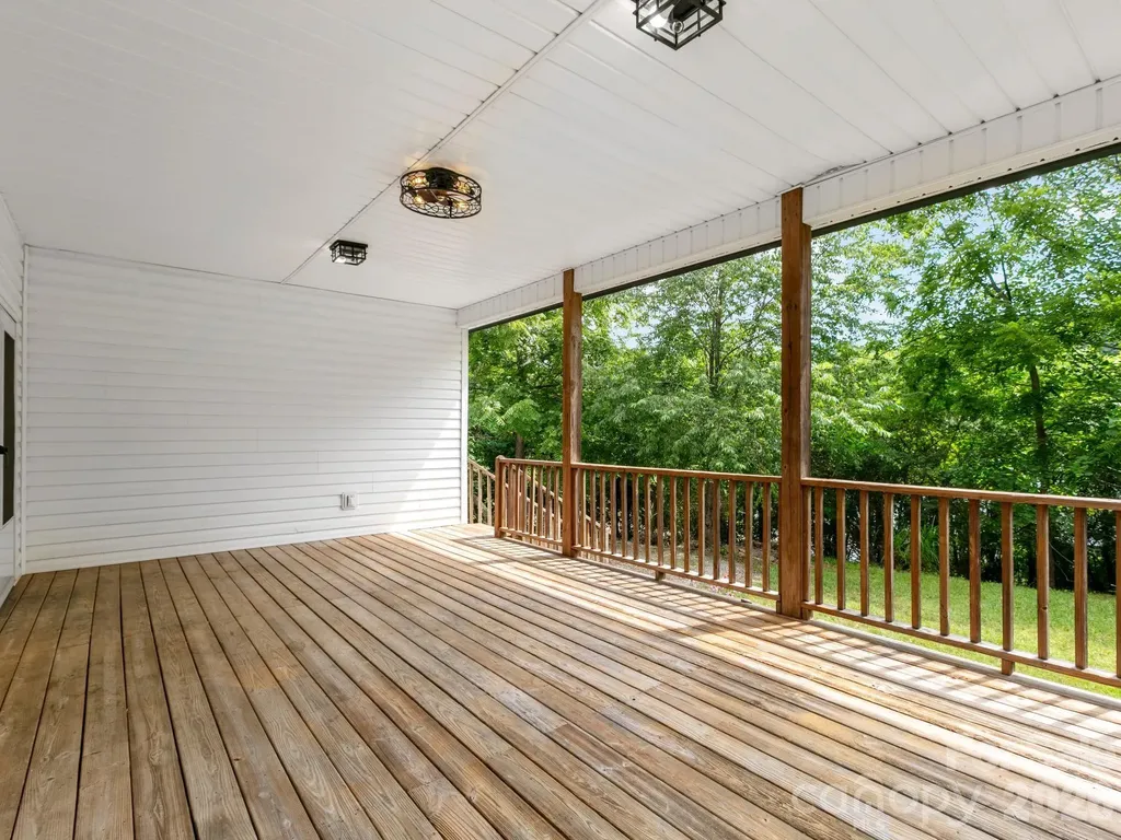 47 Carolina Mountain Drive Candler NC 28715