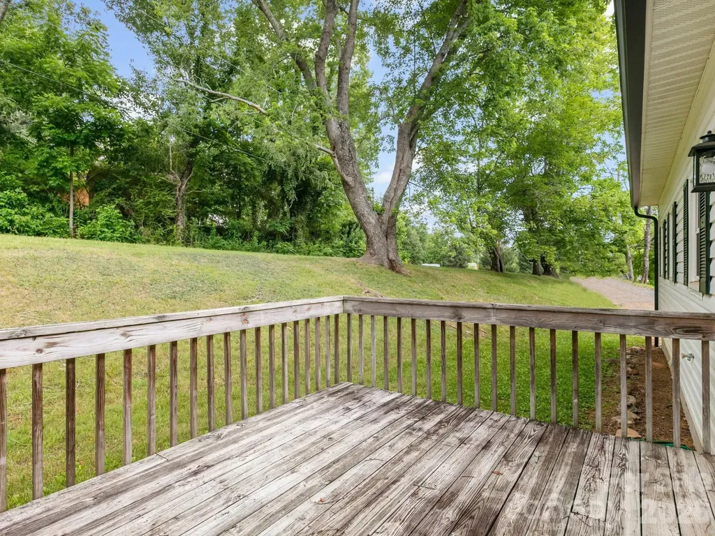 47 Carolina Mountain Drive Candler NC 28715
