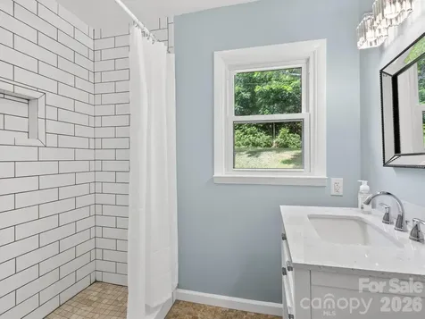 47 Carolina Mountain Drive Candler NC 28715
