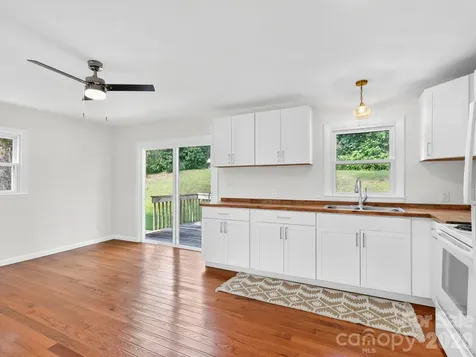 47 Carolina Mountain Drive Candler NC 28715
