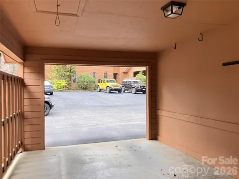 25 Village Drive Asheville NC 28803