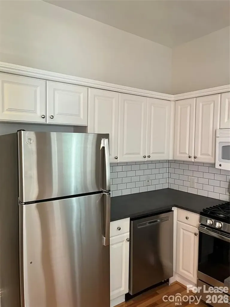 2114 Crescent Avenue Charlotte NC 28207