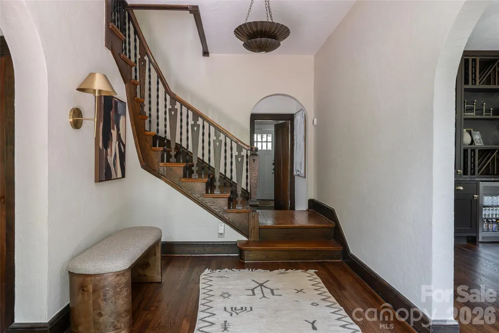 21 Lynwood Road Asheville NC 28804