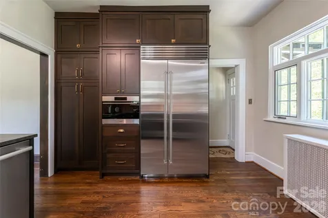 21 Lynwood Road Asheville NC 28804