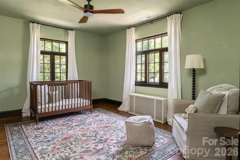 21 Lynwood Road Asheville NC 28804