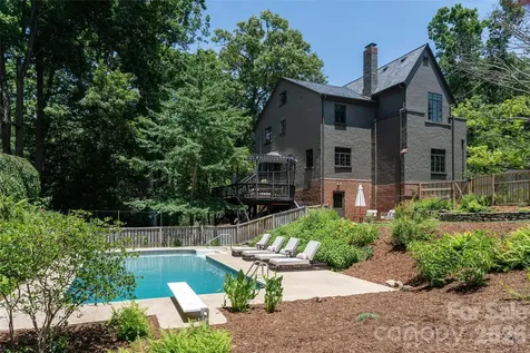 21 Lynwood Road Asheville NC 28804