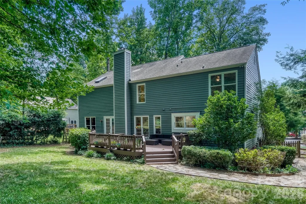 8609 Doe Path Lane Huntersville NC 28078