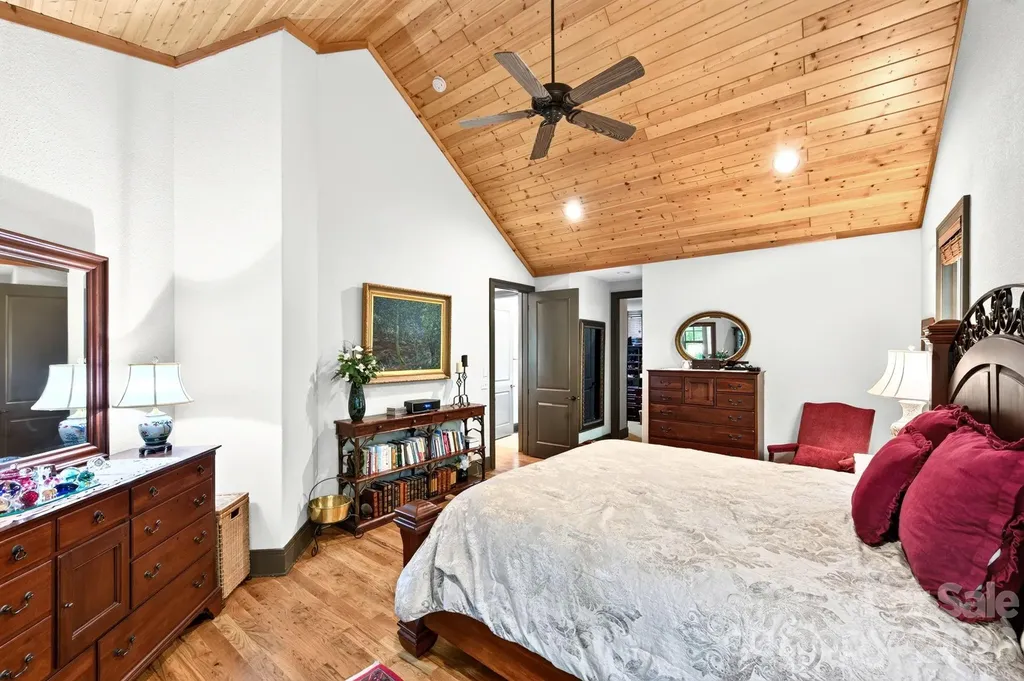 33 Hawks Branch Circle Fairview NC 28730