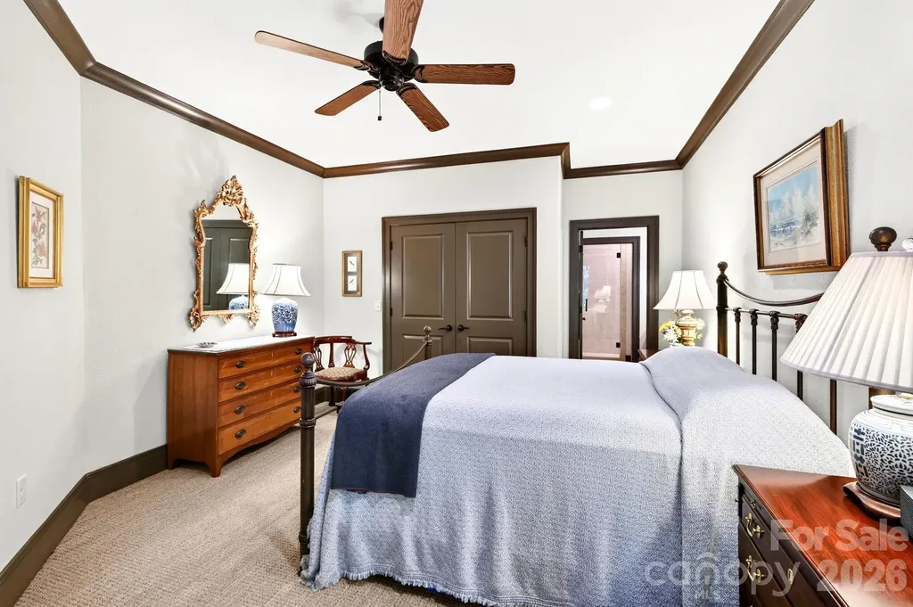 33 Hawks Branch Circle Fairview NC 28730